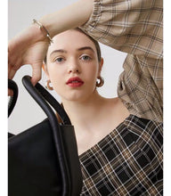 Load image into Gallery viewer, Puff sleeve dress