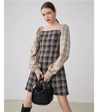 Load image into Gallery viewer, Puff sleeve dress
