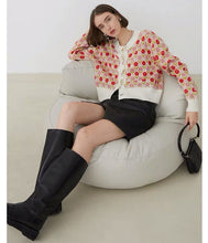 Load image into Gallery viewer, Flower Sweater
